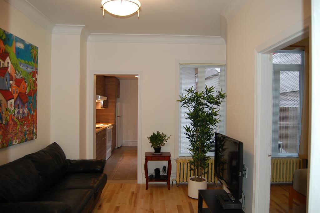 Le Chasseur Bed & Breakfast Montreal Luaran gambar