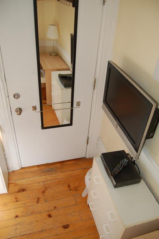 Le Chasseur Bed & Breakfast Montreal Luaran gambar