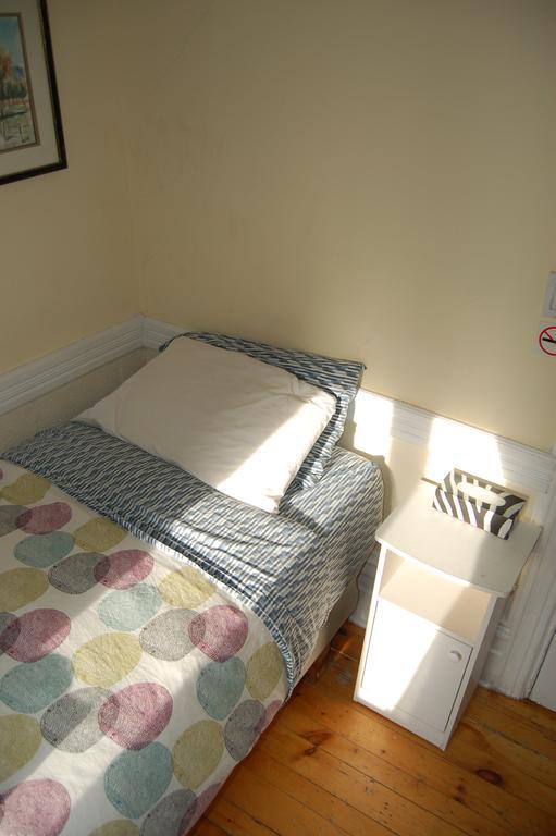 Le Chasseur Bed & Breakfast Montreal Luaran gambar