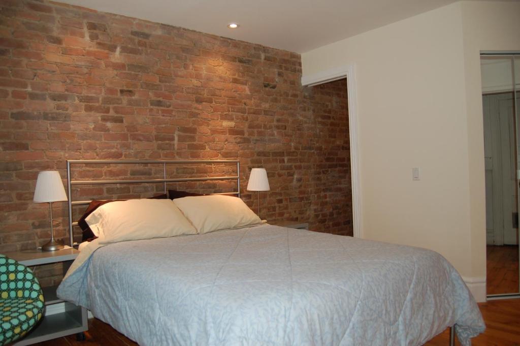 Le Chasseur Bed & Breakfast Montreal Bilik gambar