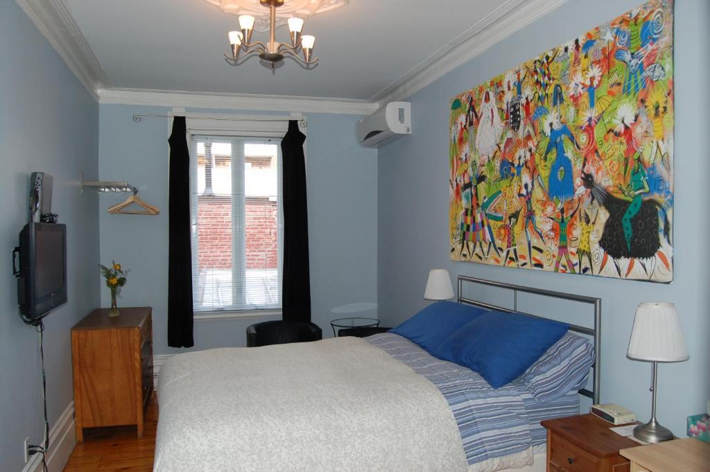Le Chasseur Bed & Breakfast Montreal Bilik gambar