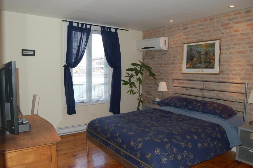 Le Chasseur Bed & Breakfast Montreal Bilik gambar